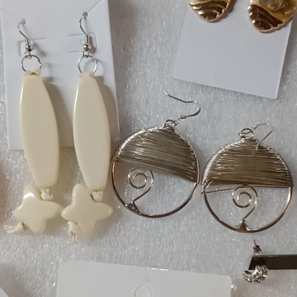 30 Pairs Earrings #A434 - Picture 10 of 10